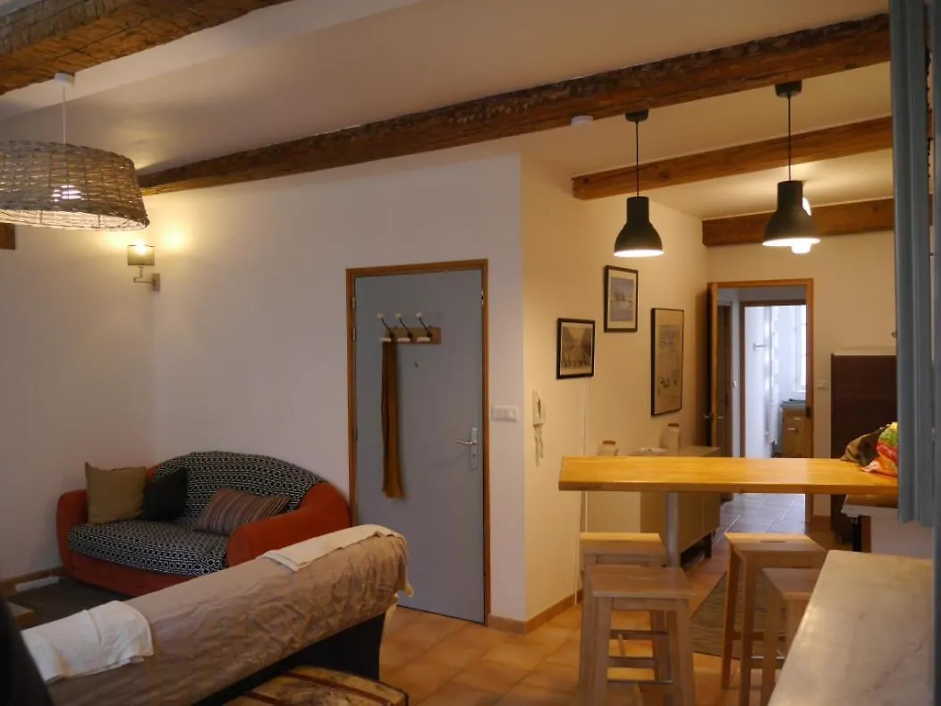 Centre Ville, Confortable appartement 60m2 Avignon